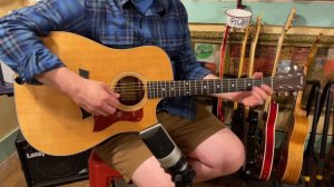 2011 Taylor 310ce cutaway dreadnought guitar