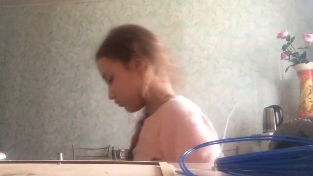 Пытаюсь рисовать 3д ручкой???????? смотреть онлайн