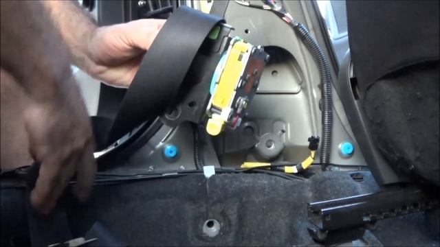 2007-2013 Toyota Corolla How to replace/change the Seat Belt Αλλαγή ζώνης ασφαλείας Yiannis Pagonis смотреть онлайн