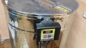 Радиальная медогонка Мелиса 93. Работаем корпусами