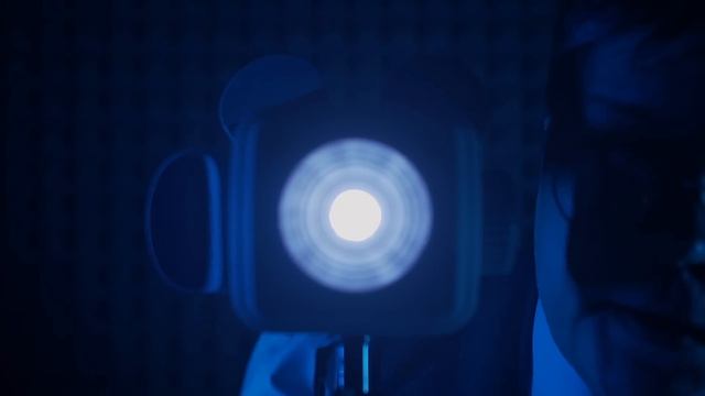 АСМР - Врач Окулист Подробнейший мурашечный осмотр глаз  в темной комнате