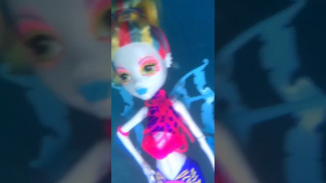 Лагуна в поисках Гила #monsterhigh