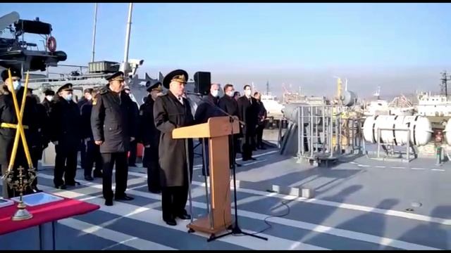 На «Павле Державине» подняли Андреевский флаг
