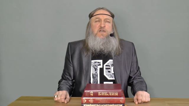 166. Надейся на Господа всем сердцем твоим, и не полагайся на разум твой (Притчи 3:5) смотреть онлайн