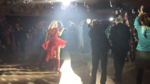 Ведущий АЛЕКСАНДР РИВАС и певица Натали на закрытом корпоративе