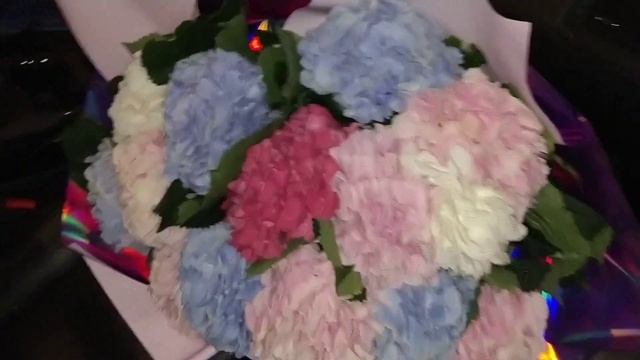 Доставка цветов Днепр - отзывы - получатели Курьерская доставка цветов в Днепропетровске.(5)