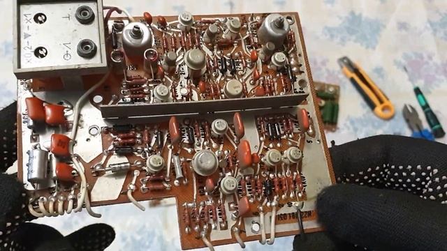 Разборка осциллографа С1-83 содержание драгметалов. смотреть онлайн