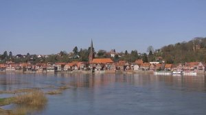 Lauenburg/Hohnstorf, Germany: Elbe River, Old Town of Lauenburg - 4K (2160p, 60p)