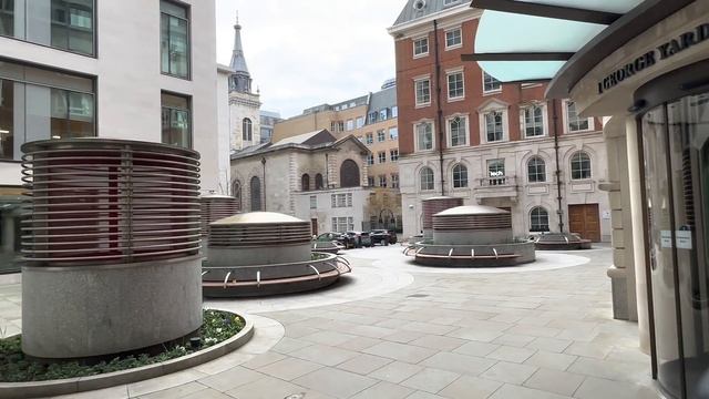 London, England ??????? City of London Street Walk 2023 - 4K 60fps Walking Tour (▸66 min)