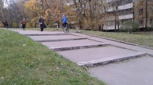 Катание на уницикле.Алина Спортик.