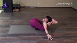 Из Йога Нидрасаны в Дви Пада Ширшасану