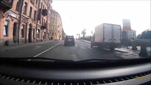 Не терпится человеку, ехать же надо... смотреть онлайн