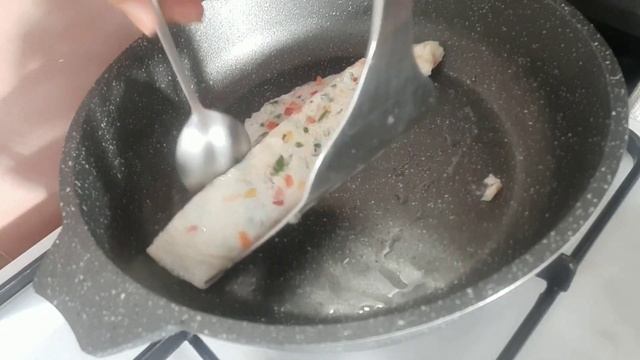 Яичный Ролл по Корейски!Рулет Яичный с овощами!Идеальная закуска за копейки!계란말이 Egg Roll