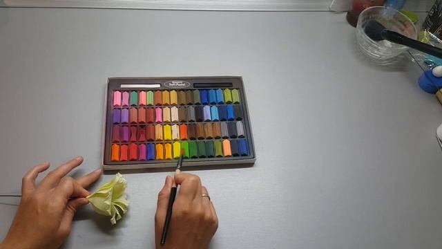 МК Эустома из полимерной глины Часть 2 смотреть онлайн