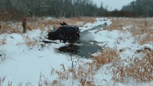 Suzuki Jimmy на военных мостах УАЗ