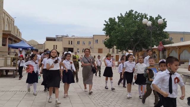 Bukhara, Uzbekistan. Бухара, Узбекистан. May 7, 2021. 01:04PM смотреть онлайн