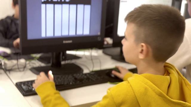 Как проходит урок в Алгоритмике!