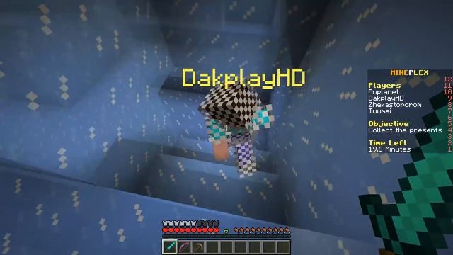 НУБ И ПРО СПАСАЮТ НОВЫЙ ГОД В МАЙНКРАФТ ! ПРОФЕССИОНАЛ И ТРОЛЛИНГ ИСПЫТАНИЯ В MINECRAFT ЛОВУШКА ! смотреть онлайн