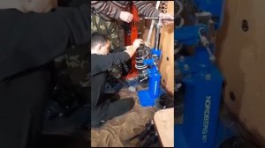 замена стоек Ниссан сани