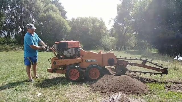 САМОХОДНЫЙ ТРАНШЕЕКОПАТЕЛЬ KAWABE