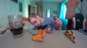 МУКБАНГ БУРГЕР С КРЕВЕТКАМИ / ХОТ ДОГ АМЕРИКАНСКИЙ / СЫРНЫЕ ПАЛОЧКИ / ЧИЗКЕЙК / ОБЖОР / EATING