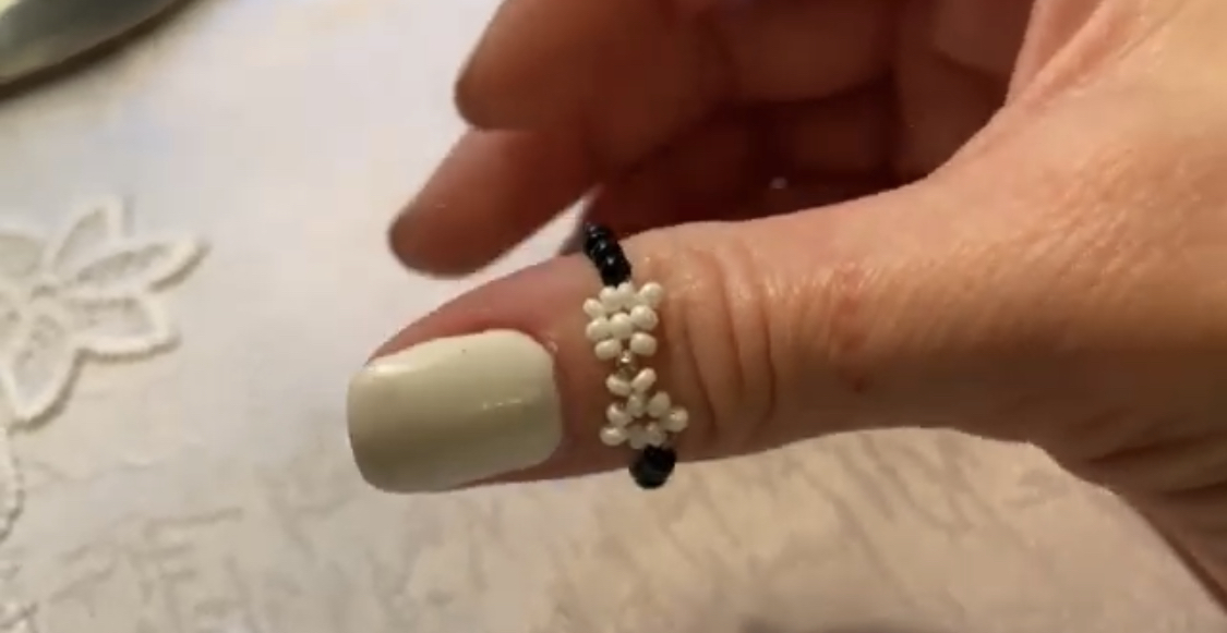 Кольцо из бисера бантик или бабочка смотреть онлайн