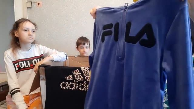 Канал Многомама-Неожиданная Посылка  сюрприз из сша от наших зрителейКлассные подарки для всей семь