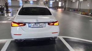 Mercedes-Benz E220 4MATIC 2022