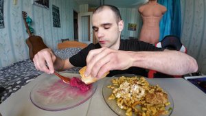 МУКБАНГ МАКАРОНЫ РОЖКИ / КОТЛЕТЫ ДОМАШНИЕ / САЛАТ ИЗ СВЕКЛЫ / ОБЖОР / EATING Mukbang / ASMR АСМР
