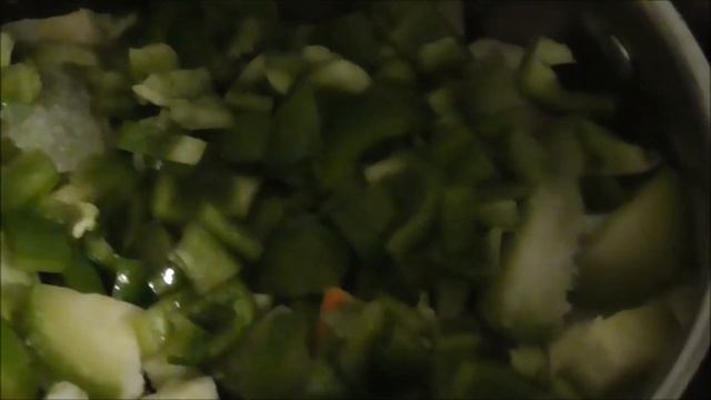 Овощное рагу с курицей . Рецепт диетического блюда. Как приготовить рагу с курицей. Вкусное рагу. смотреть онлайн