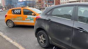 Проколол колесо на дороге. Что делать? Ходячие репортёры