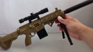 Детский набор оружия со снайперской винтовкой автоматом с вылетающими гильзами.