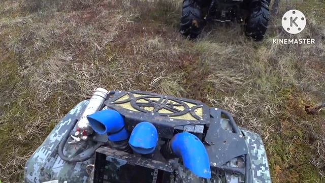 Нашли отличное болото и канавы для квадроприключений! Yamaha Grizzly 700. смотреть онлайн