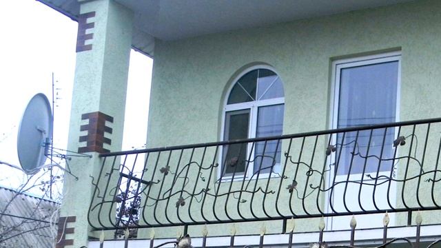 Отделка столба на балконе частного дома ,вариант дизайна опоры, покраска, украшение