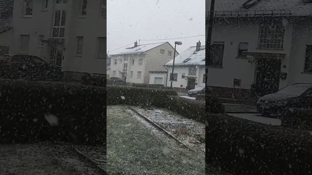 ПЕРВЫЙ СНЕГ УРА!! смотреть онлайн