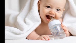 Выбор бутылочки для кормления малышей