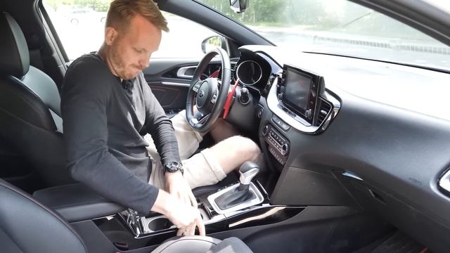 Kia Proceed GT - lifting w najgorszym momencie? смотреть онлайн