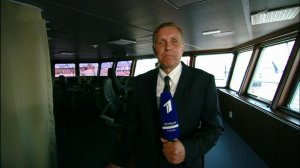 Новейший ледокол "Иван Папанин" прошел в строю кораблей в Санкт-Петербурге