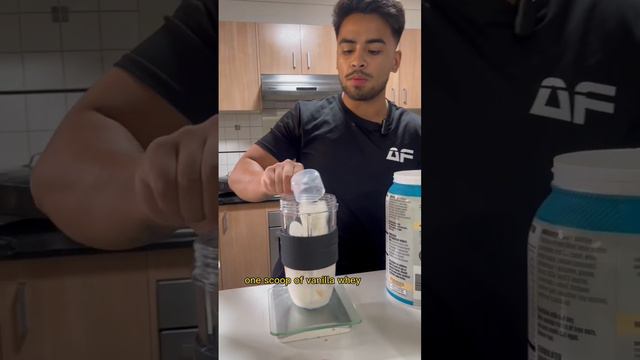 Try this high protein, low calories mango smoothie 🥭🕺 смотреть онлайн