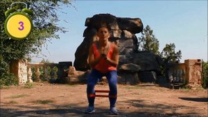 УПРАЖНЕНИЯ С РЕЗИНКОЙ. КАК НАКАЧАТЬ ПОПУ ДОМА?