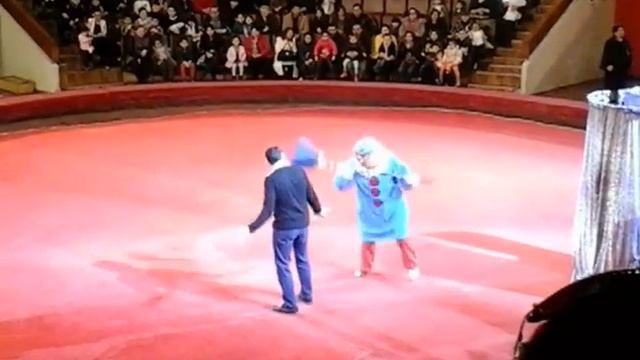 Цирк: глава 3 смотреть онлайн