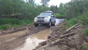 Брод Pajero 4 задний бампер. Ford. Rear bumper.
