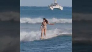 Бегущая по волнам