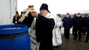 Освящение воды на Сенгилеевском водохранилище