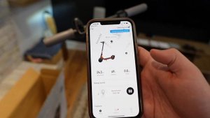 (CANADA ?? REVIEW) Segway Ninebot KickScooter #D38U #segwayninebot #G30LP VS. D38U Comparison