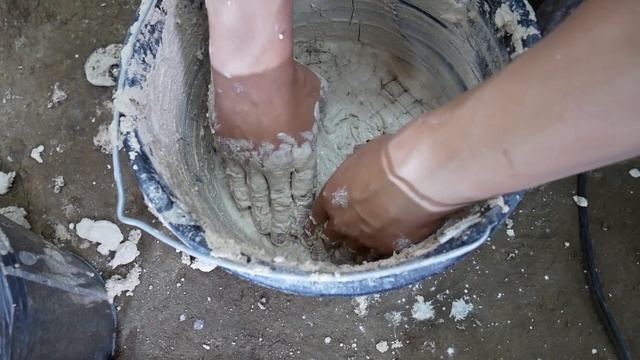 Как сделать печку для плавки алюминия- DIY Плавит банки от кока кола смотреть онлайн