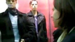 Прикол в магазине манекены