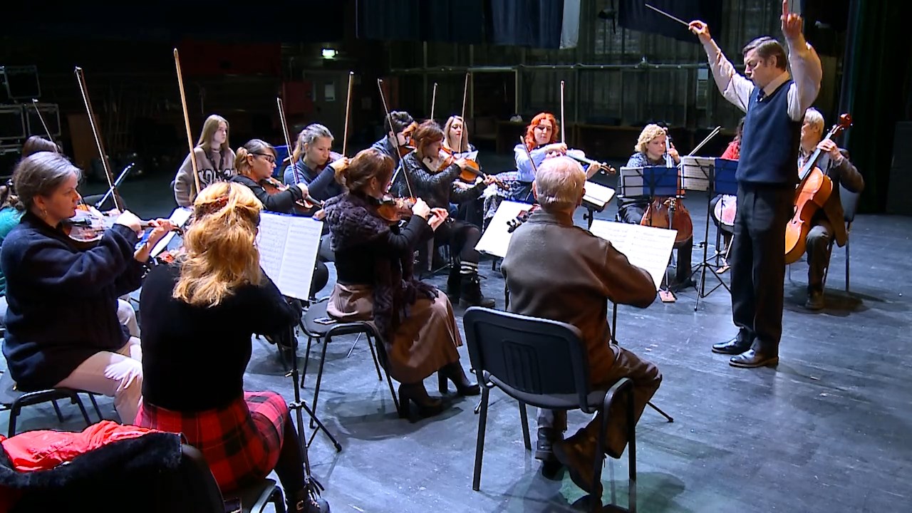 Серенада ансамбль. Ансамбль серенада. Музыкальная школа сердобск. Директор дк яуза. Струнный квинтет.