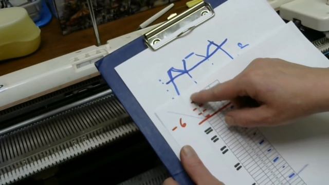 Вяжем на вязальной машине полосатые тапочки, №4 #одежкидляножки