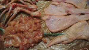 Куриные крылышки фаршированные грибами